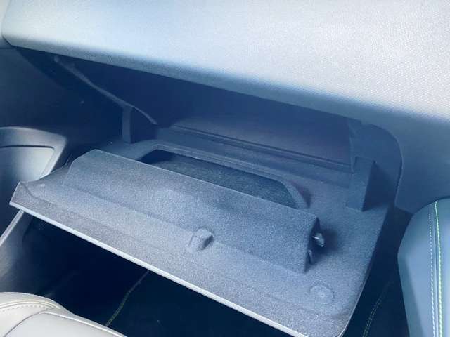 プジョー ３０８ ＧＴ　ハイブリッド R7年 (東北) 99