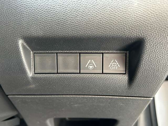 プジョー ｅ−２０８ ＧＴ R6年 (東北) 99