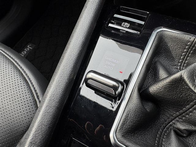 ジープ コンパス Ｓモデル ４ＷＤ R3年 (東北) 99