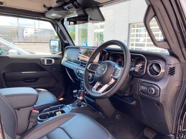 ジープ ラングラー　アンリミテッド アンリミテッド サハラ パワー サイド ステップ ４ＷＤ R7年 (東北) 99