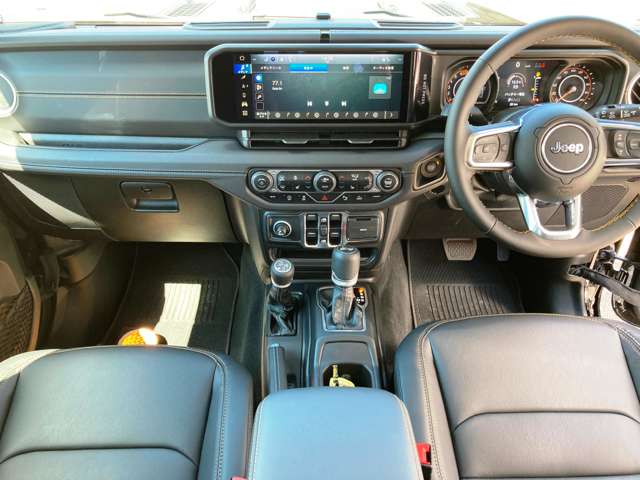 ジープ ラングラー　アンリミテッド アンリミテッド サハラ パワー サイド ステップ ４ＷＤ R7年 (東北) 99