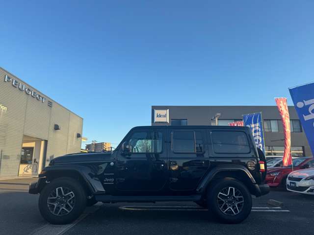 ジープ ラングラー　アンリミテッド アンリミテッド サハラ ４ＷＤ R7年 (東北) 99