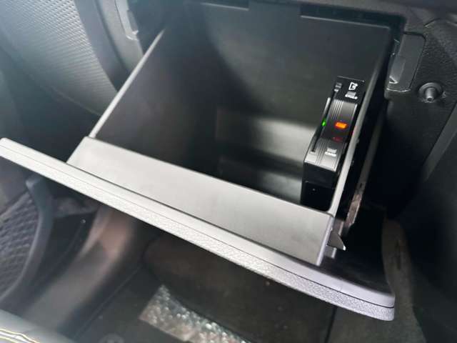 ジープ ラングラー　アンリミテッド アンリミテッド サハラ ４ＷＤ R7年 (東北) 99