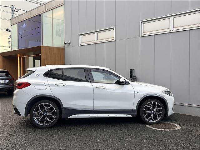 ＢＭＷ Ｘ２ Ｘドライブ２０Ｉ ＭスポーツＸ ４ＷＤ R1年 () 99