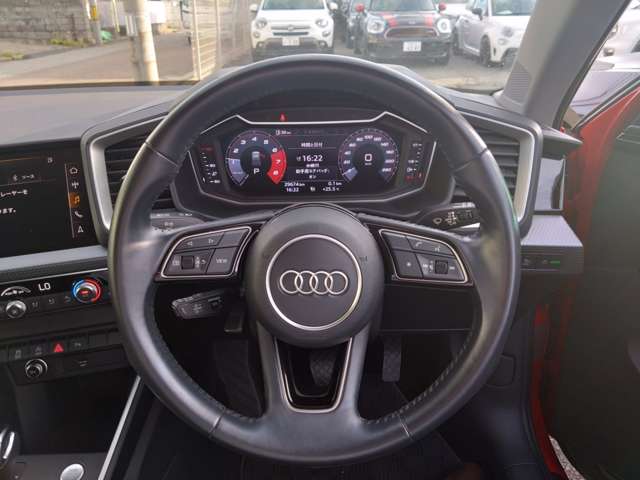 アウディ Ａ１　スポーツバック ３５ ＴＦＳＩ アドバンスト R2年 (東北) 99