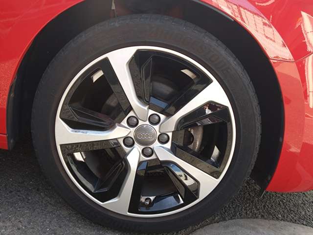 アウディ Ａ１　スポーツバック ３５ ＴＦＳＩ アドバンスト R2年 (東北) 99