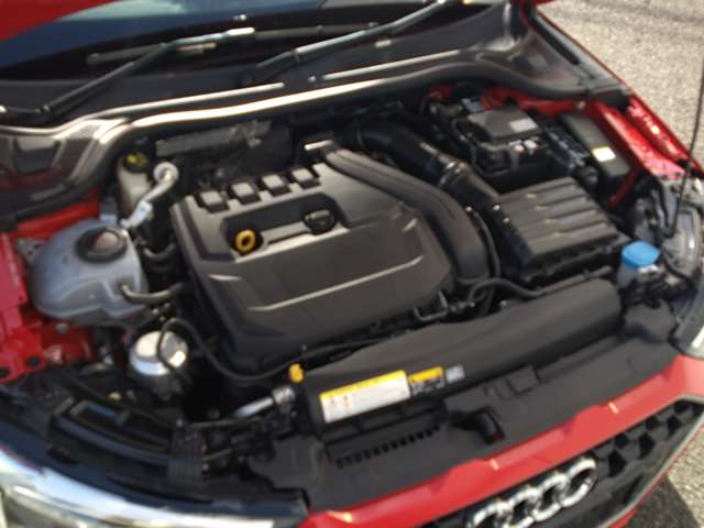 アウディ Ａ１　スポーツバック ３５ ＴＦＳＩ アドバンスト R2年 (東北) 99