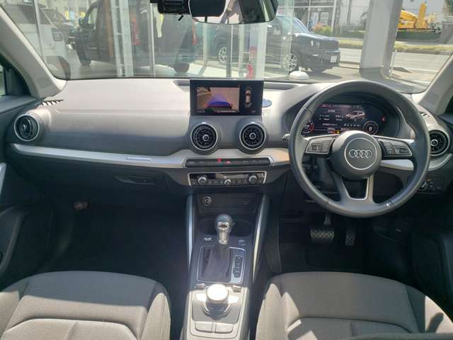 アウディ Ｑ２ ３５　ＴＦＳＩ　シリンダーオンデマンド　スポーツ R1年 (東北) 99