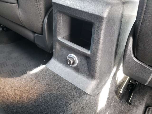 アウディ Ｑ２ ３５　ＴＦＳＩ　シリンダーオンデマンド　スポーツ R1年 (東北) 99