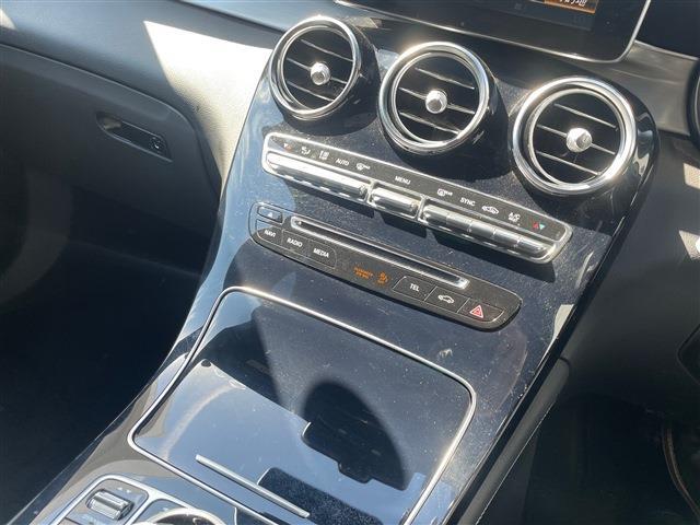 メルセデスベンツ ＧＬＣクラス ２２０ Ｄ ４マチック スポーツ ディーゼルターボ ４ＷＤ H29年 (東北) 99