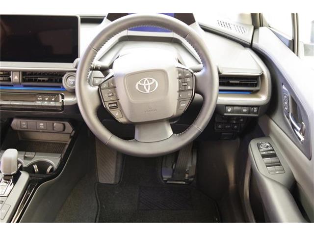 トヨタ プリウス ２．０ Ｚ R6年 () 99