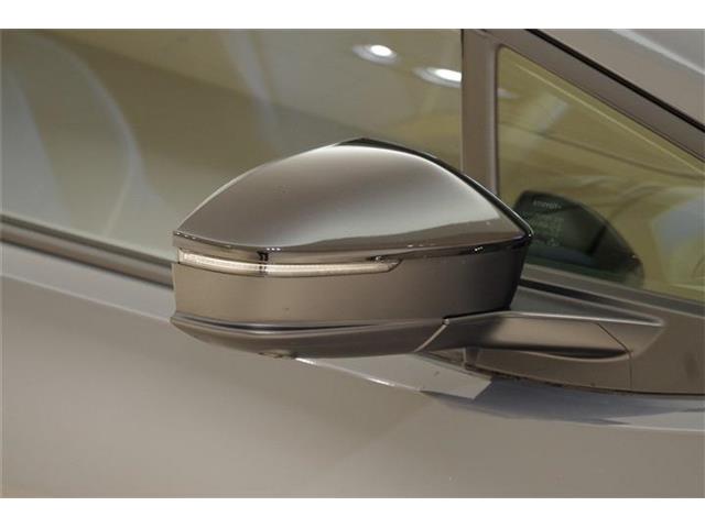 トヨタ プリウス ２．０ Ｚ R6年 () 99