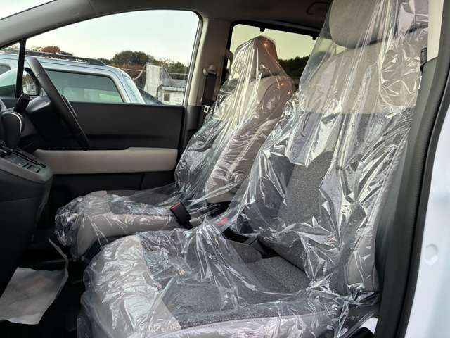 ホンダ フリード　ハイブリッド １．５ Ｅ：ＨＥＶ エアー ＥＸ R7年 (関東) 99