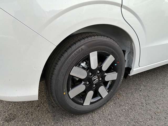 ホンダ フリード　ハイブリッド １．５ Ｅ：ＨＥＶ エアー ＥＸ R7年 (関東) 99