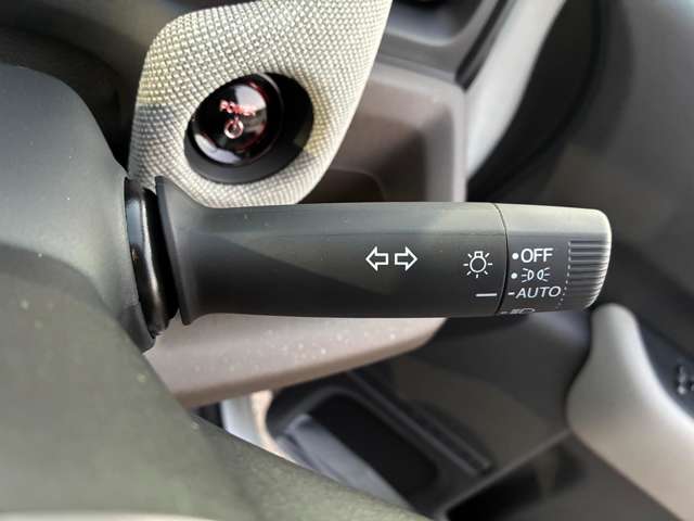 ホンダ フリード　ハイブリッド １．５ Ｅ：ＨＥＶ エアー ＥＸ R7年 (関東) 99