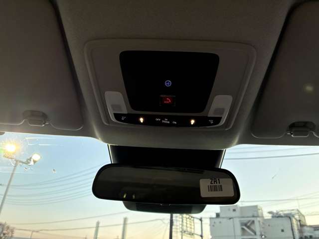 ホンダ フリード　ハイブリッド １．５ Ｅ：ＨＥＶ エアー ＥＸ R7年 (関東) 99