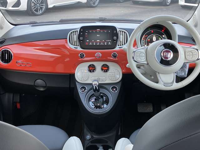 フィアット ５００（チンクエチェント） ツインエア ドルチェヴィータ R7年 () 99