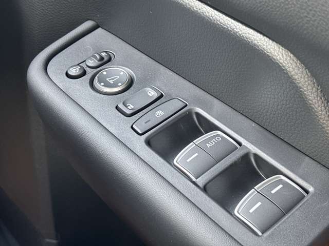 ホンダ ステップワゴン １．５ スパーダ R7年 (近畿) 99