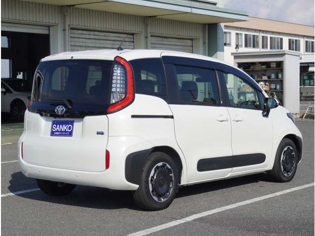 トヨタ シエンタ　ハイブリッド ハイブリッド １．５ Ｚ R5年 (九州・沖縄) 99