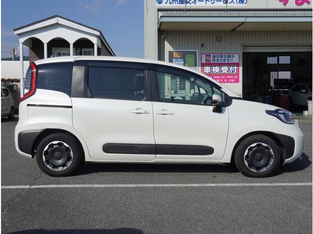 トヨタ シエンタ　ハイブリッド ハイブリッド １．５ Ｚ R5年 (九州・沖縄) 99