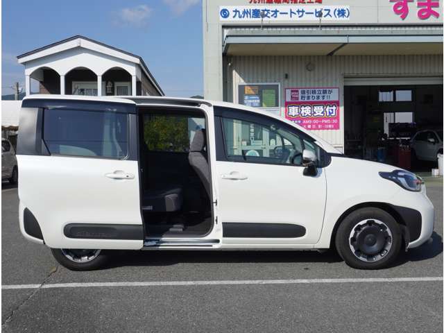 トヨタ シエンタ　ハイブリッド ハイブリッド １．５ Ｚ R5年 (九州・沖縄) 99