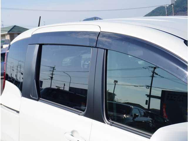 トヨタ シエンタ　ハイブリッド ハイブリッド １．５ Ｚ R5年 (九州・沖縄) 99