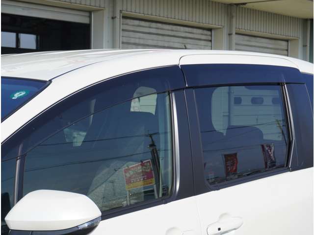 トヨタ シエンタ　ハイブリッド ハイブリッド １．５ Ｚ R5年 (九州・沖縄) 99