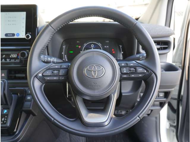 トヨタ シエンタ　ハイブリッド ハイブリッド １．５ Ｚ R5年 (九州・沖縄) 99