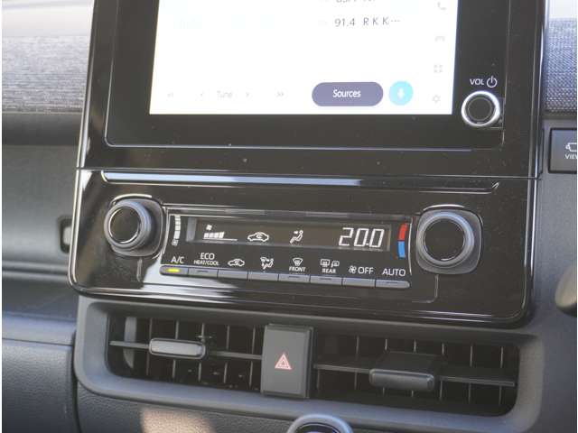 トヨタ シエンタ　ハイブリッド ハイブリッド １．５ Ｚ R5年 (九州・沖縄) 99