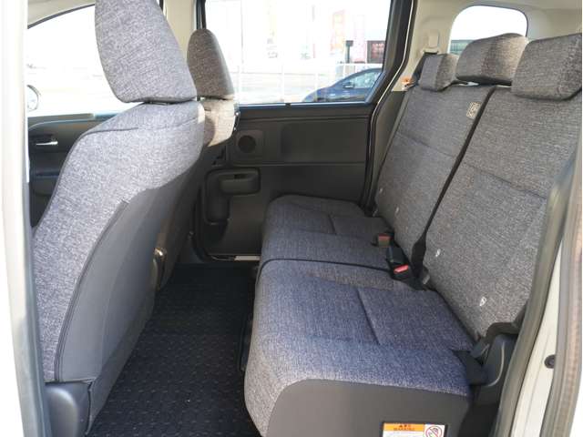 トヨタ シエンタ　ハイブリッド ハイブリッド １．５ Ｚ R5年 (九州・沖縄) 99