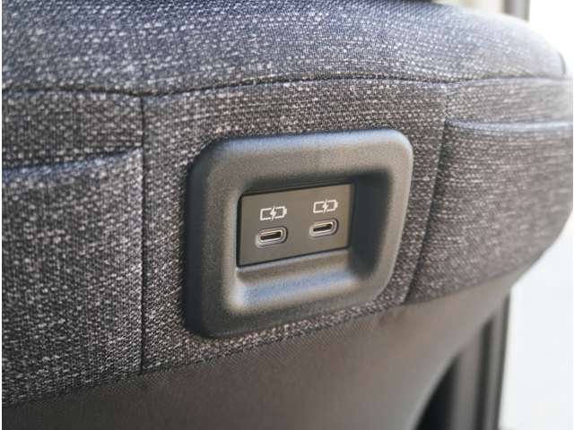 トヨタ シエンタ　ハイブリッド ハイブリッド １．５ Ｚ R5年 (九州・沖縄) 99