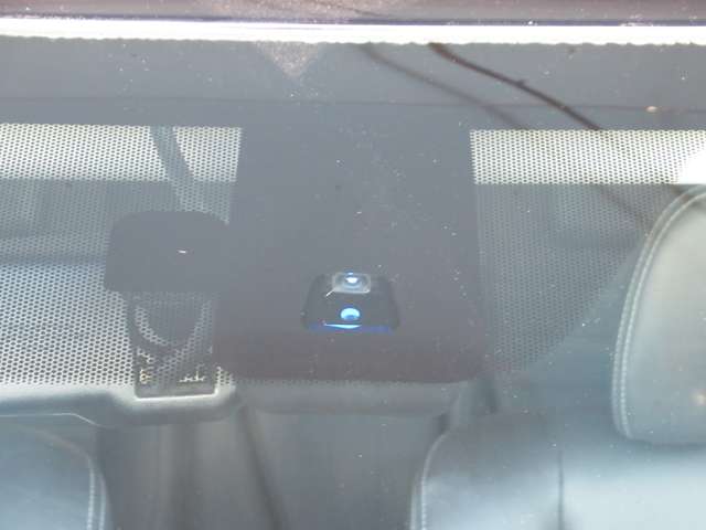 三菱 アウトランダーＰＨＥＶ ２．０ Ｇ ナビパッケージ ４ＷＤ H27年 () 99