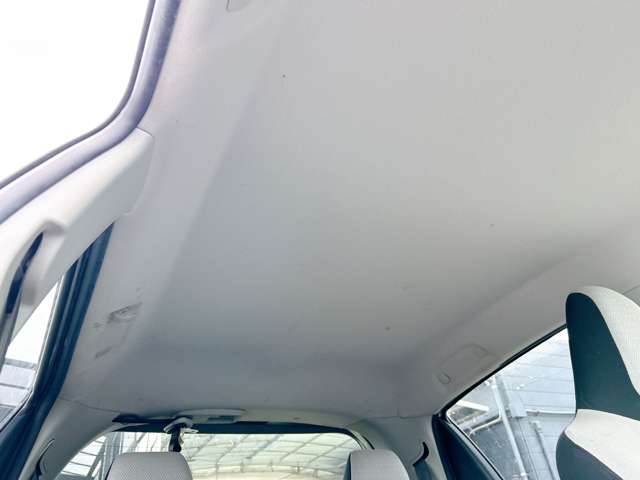 トヨタ ヴィッツ １．０ Ｆ H25年 (九州・沖縄) 99