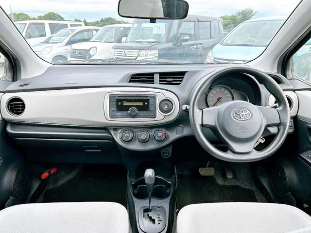 トヨタ ヴィッツ １．０ Ｆ H25年 (九州・沖縄) 99