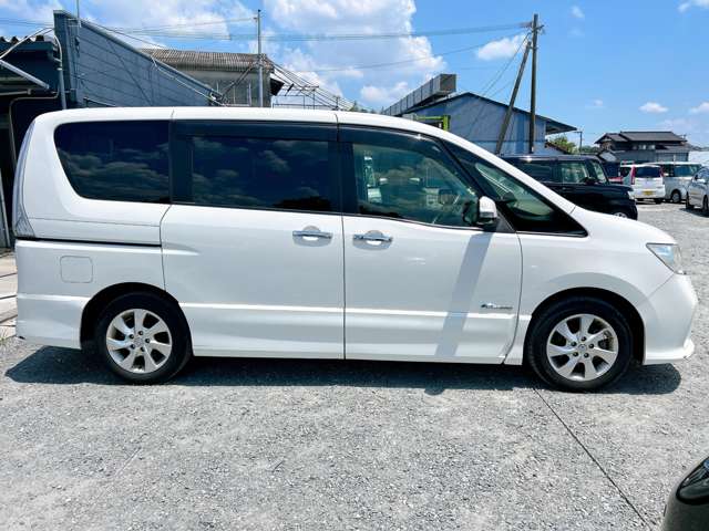 日産 セレナ ２．０ ハイウェイスター Ｓ－ＨＹＢＲＩＤ Ｖセレクション H25年 (九州・沖縄) 99