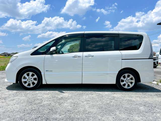 日産 セレナ ２．０ ハイウェイスター Ｓ－ＨＹＢＲＩＤ Ｖセレクション H25年 (九州・沖縄) 99