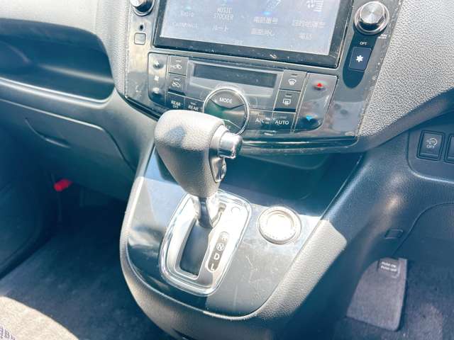 日産 セレナ ２．０ ハイウェイスター Ｓ－ＨＹＢＲＩＤ Ｖセレクション H25年 (九州・沖縄) 99