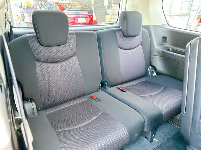 日産 セレナ ２．０ ハイウェイスター Ｓ－ＨＹＢＲＩＤ Ｖセレクション H25年 (九州・沖縄) 99