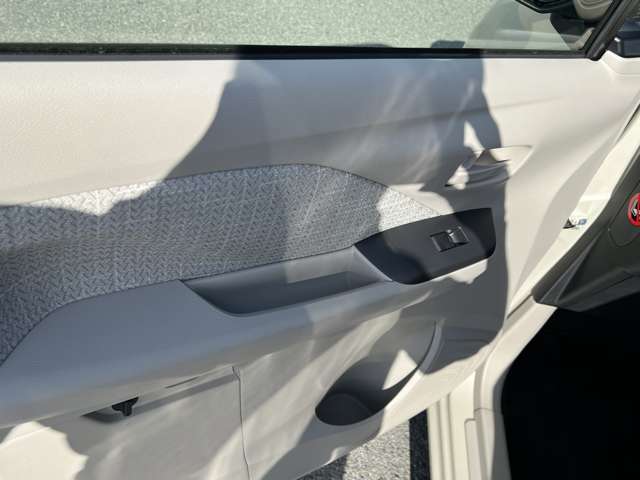 三菱 ｅＫワゴン ６６０ Ｍ R7年 () 99