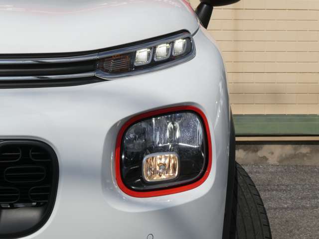 シトロエン Ｃ３　エアクロス　ＳＵＶ シャイン R4年 (関東) 99