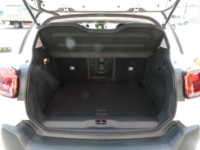 シトロエン Ｃ３　エアクロス　ＳＵＶ シャイン R4年 (関東) 99