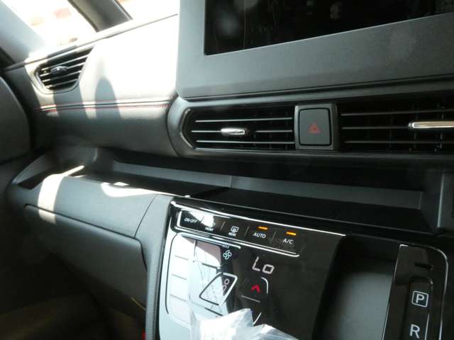 日産 ルークス ６６０ ハイウェイスターＧターボ プロパイロット エディション R7年 (関東) 99