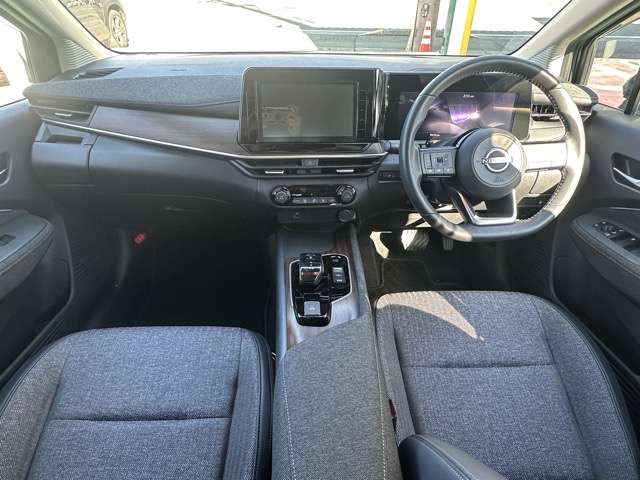 日産 ノートオーラ １．２ Ｇ R4年 () 99