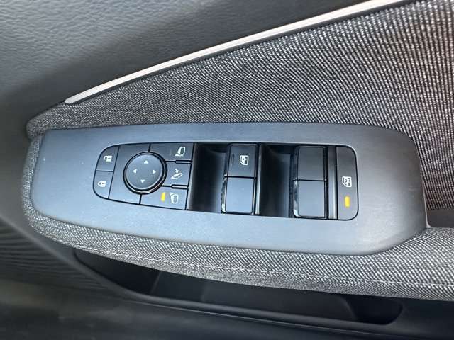 日産 ノートオーラ １．２ Ｇ R4年 () 99