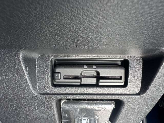 日産 ノートオーラ １．２ Ｇ R4年 () 99