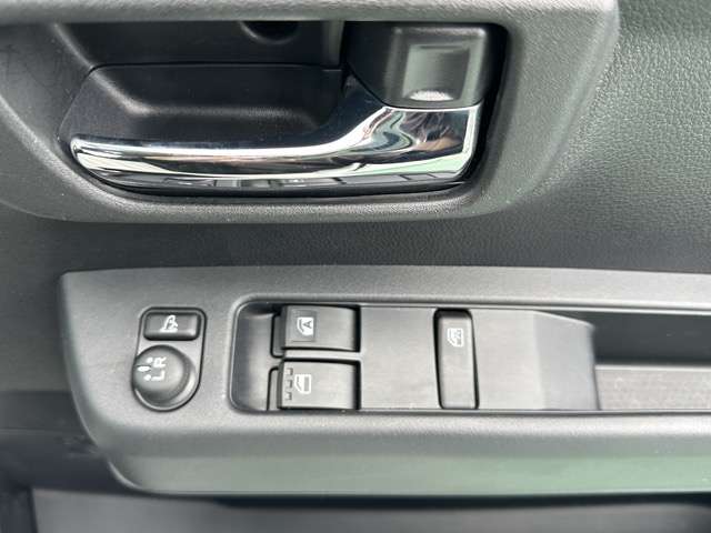 スバル サンバーバン ６６０ ディアス ４ＷＤ R6年 () 99