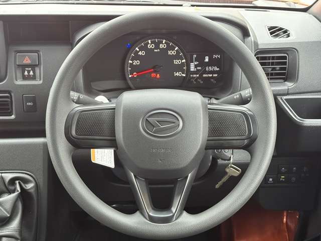 ダイハツ ハイゼットカーゴ ６６０ デラックス ４ＷＤ R6年 (東海) 99