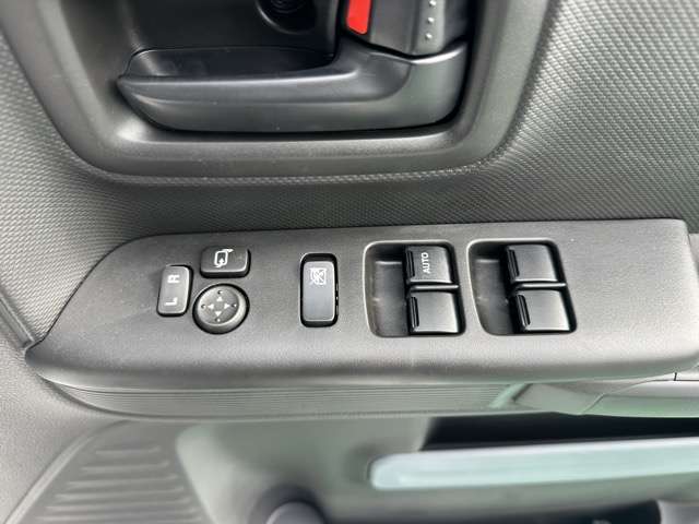 スズキ スペーシア　ベース ６６０ ＧＦ R6年 (東海) 99