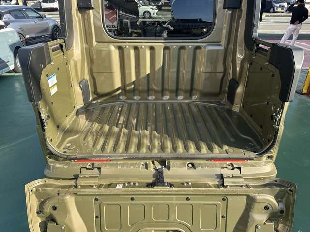 ダイハツ アトレーデッキバン ６６０ R6年 (東海) 99