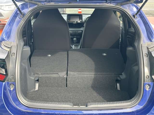 トヨタ ヤリス １．５ Ｘ R2年 (東海) 99